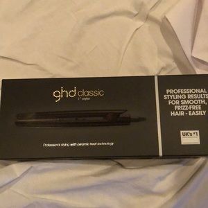 ghd classic 1” flat iron
